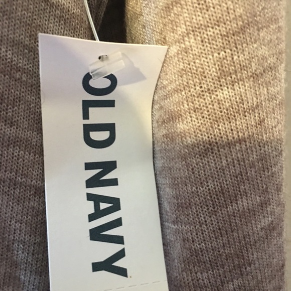 Old Navy Top - Picture 4 of 7